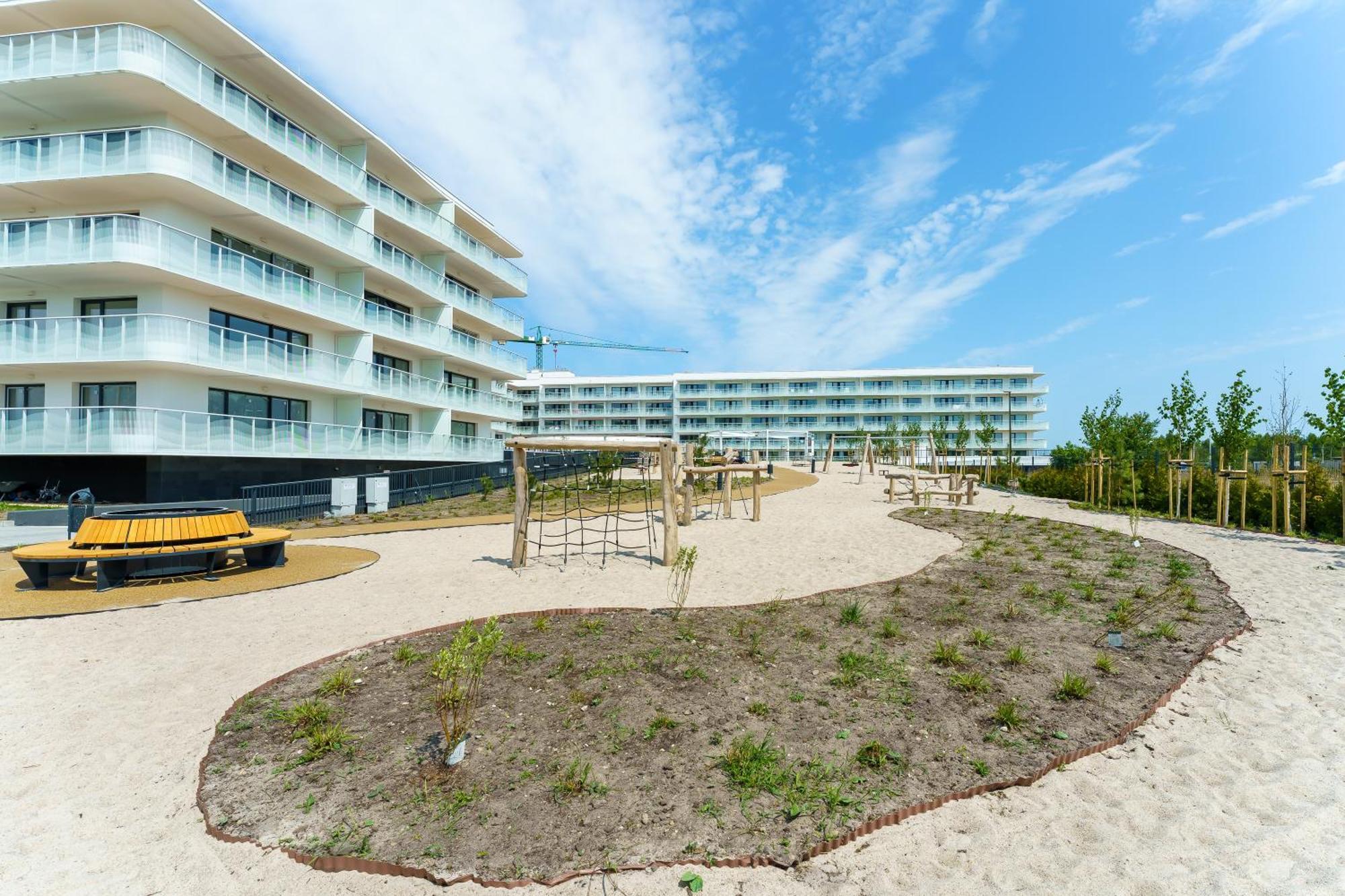 Polanki Aqua Apartamenty Nielimitowany Dostep Do Basenow Parking Free Kołobrzeg Exterior foto